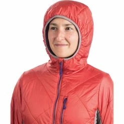 Big Agnes Women's Willow Hooded Pullover -Big Agnes Sales Store 10438975x1196698 vHood